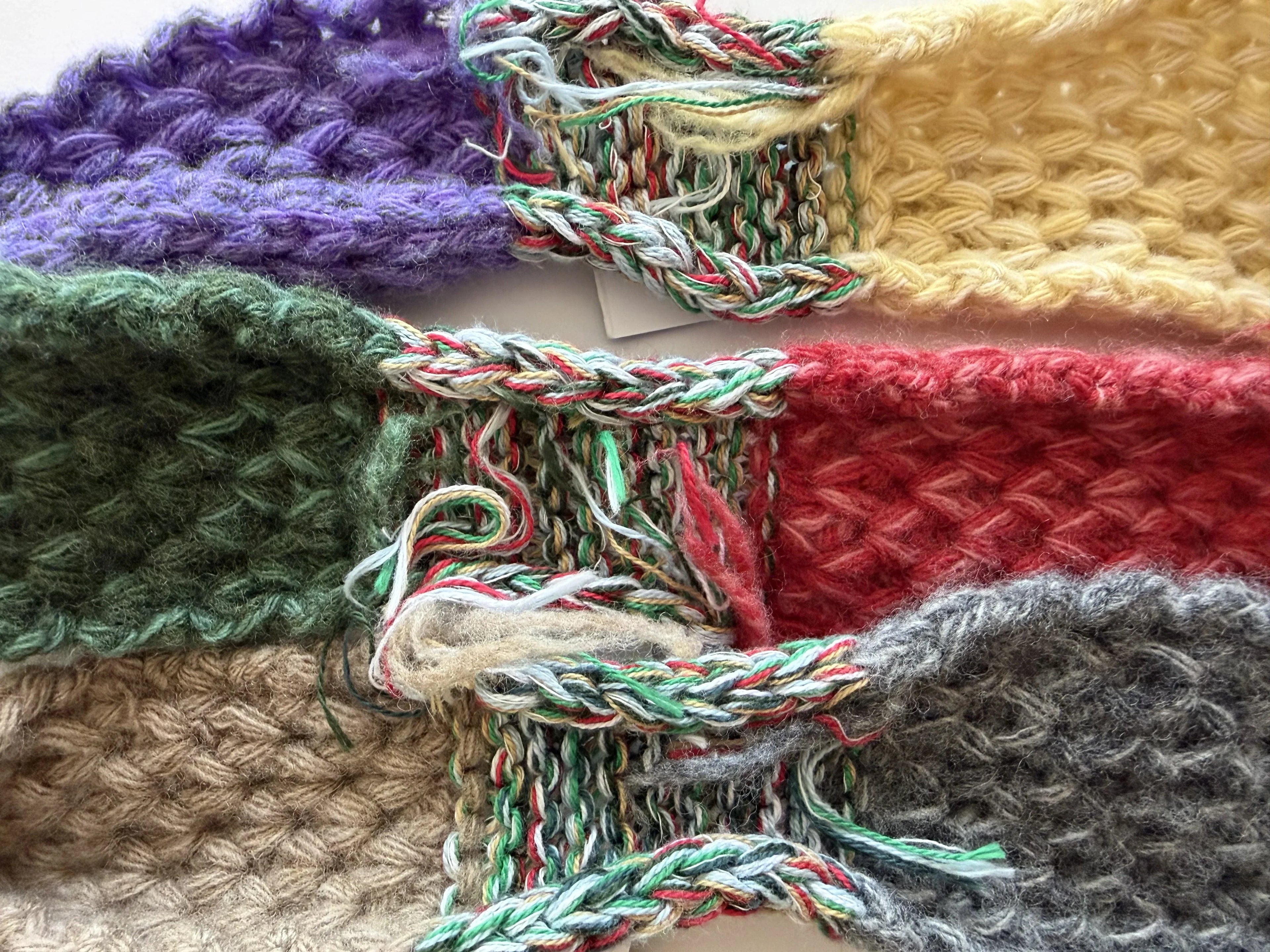 Musing on those glorious connector yarns.